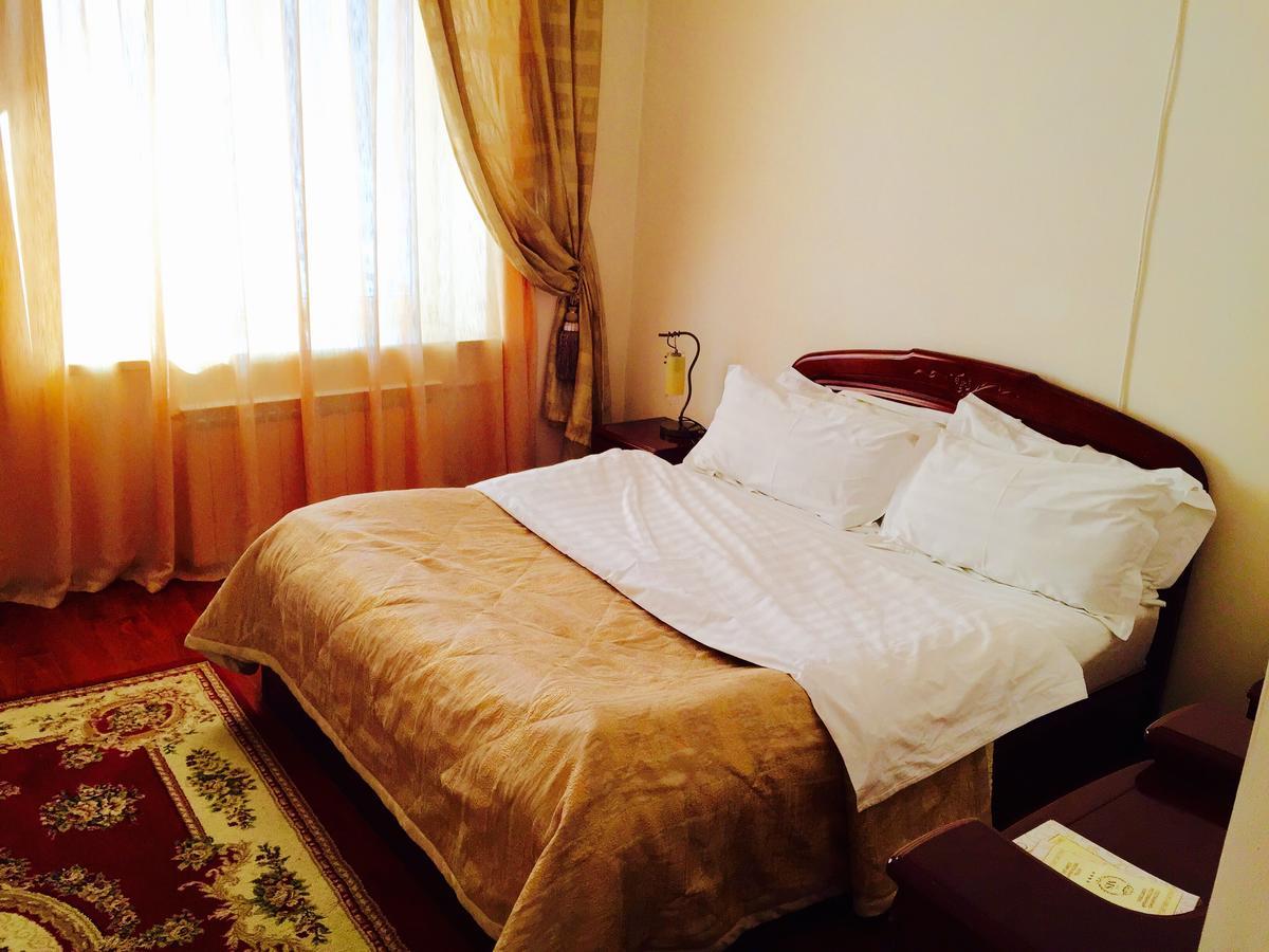 Hotel Ark Ms Taraz Bagian luar foto